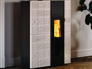 AZULEIA by CAMINETTI MONTEGRAPPA - Stufa a pellet in maiolica