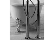 BLACK DANDY by Devon&Devon - Rubinetto per vasca con doccetta - 3