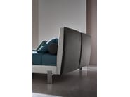 BOOK by Twils - Letto matrimoniale in tessuto con testiera imbottita - 4