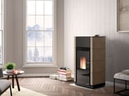 WILMA | Stufa in ceramica by PALAZZETTI - Stufa a pellet in ceramica classe A+