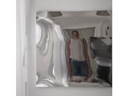 DISTORTING MIRROR 94x94 by VIDAME EDITIONS - Specchio deformante quadrato - 6