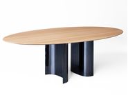 JEFF | Oval table By Porro design Gabriele e Oscar Buratti
