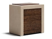 MILES by Capital Collection - Comodino rettangolare in legno e pelle MILES by Capital Collection - Comodino rettangolare in legno e pelle