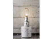 SEVEN BLOOMS by Stonethica - Lampada da terra in marmo di Carrara - 5