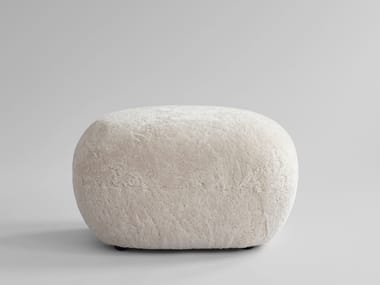 Pouf rotondo in pelle di pecora TOE OTTOMAN SANDSHELL 101 Copenhagen