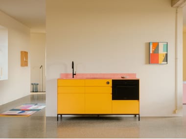 »TINY KITCHEN« Neuvermoebelt