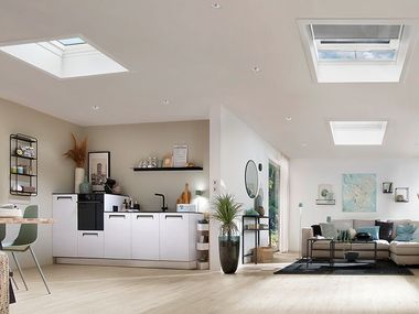 OnTop flat roof windows