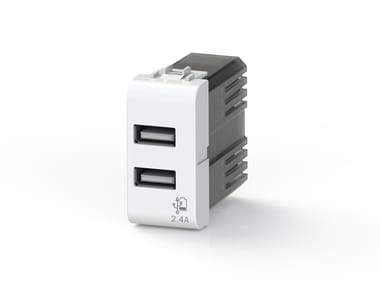 4 BOX, 4B.G10.USB.24 Alimentatore da incasso USB 2.4 per serie civile