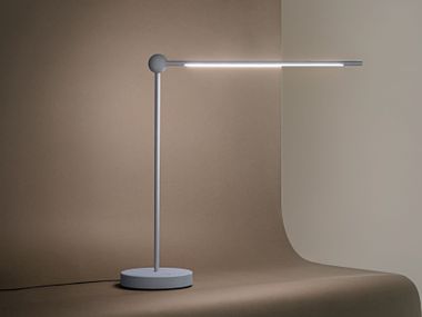 Adjustable table lamp PIVÒ T ACCENTO