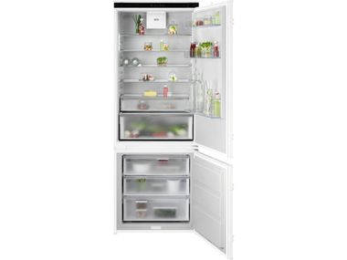 Frigorifero a libera installazione con congelatore SERIE 8000 MAXISPACE AEG