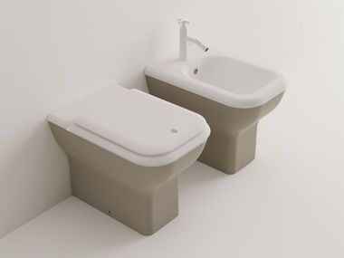 Rimless Floor mounted ceramic toilet MEMORY Agape