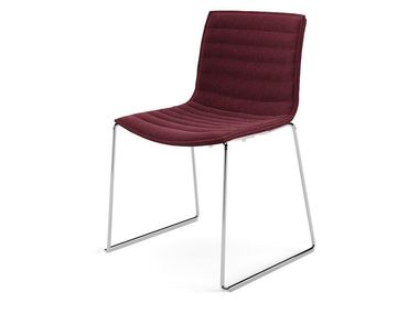 Chaise luge en tissu CATIFA (RE) 46 Arper
