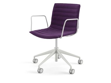 Chaise réglable en hauteur en tissu CATIFA (RE) 46 Arper