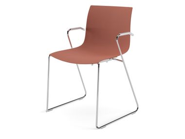 Chaise luge en polypropylène avec accoudoirs CATIFA (RE) 46 Arper