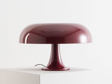 Lampada da tavolo in ABS NESSO Artemide