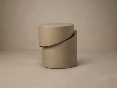 Leather stool SLIP Articolo Studios
