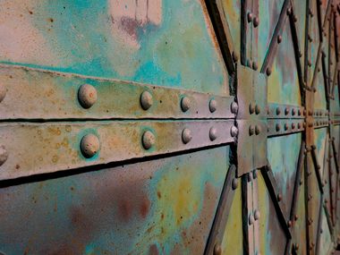 3D Wall Cladding with metal effect WOXX Artstone Panel Systems