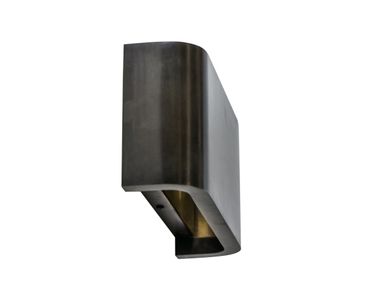 Applique per esterno in ottone ECLIPS Authentage Lighting
