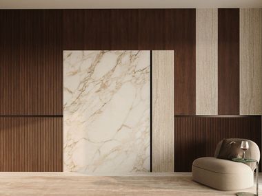 Canaletto-Walnuss- und Marmorvertäfelung  BOISERIE CALACATTA GOLD BI.CI.