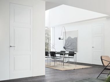 BLUINTERNI, B-LINE QUEEN Porta a battente a filo muro