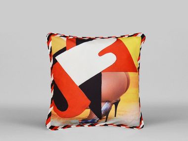 Cuscino quadrato sfoderabile BUTT PILLOW - ART04 HENZEL STUDIO
