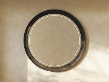 Spiegel mit Beleuchtung