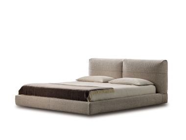 Gepolstertes Doppelbett aus Stoff BELLOALTO BED Bonaldo