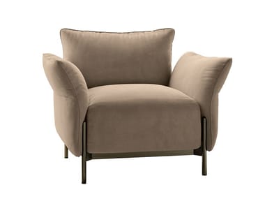 Poltrona in tessuto con braccioli VICTOR Bontempi