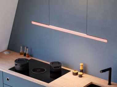 Lampada a sospensione regolabile a LED in metallo BORA HORIZON Bora