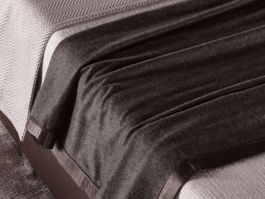 Throw CACHEMIRE PLAID Minotti