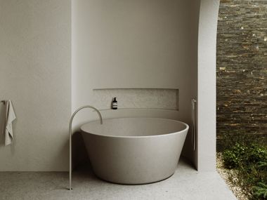 Round freestanding bathtub COCOON MIGUEL COCOON