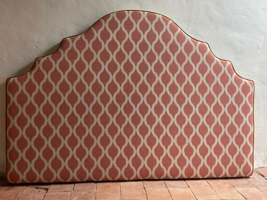Cabecero tapizado en lino estampado ROTA COFANETI