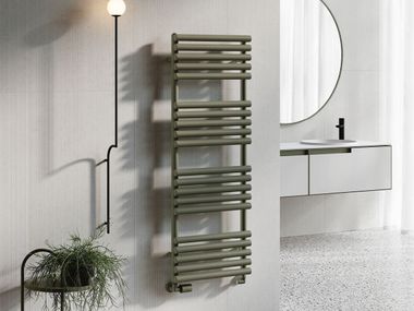 Scaldasalviette ad acqua calda in acciaio FABIANA CORDIVARI