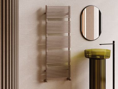 Scaldasalviette in acciaio al carbonio a parete KATIA VXN CORDIVARI