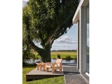 CRATE Butaca para jardín de pino con brazos By Hay | design Gerrit ...