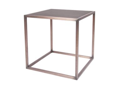 Tavolino quadrato in lamiera HYPERCUBE 39X39X39 CUBE3