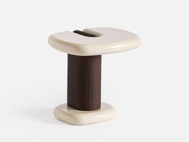 Mesa de apoio em madeira lacada GRAFTS S Carpanese Home