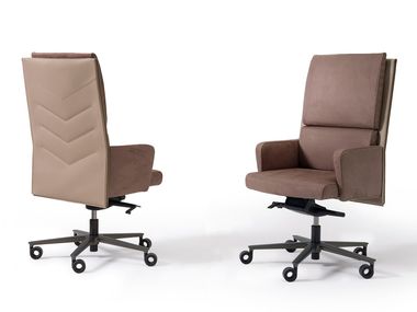 Leather executive chair with 5-spoke base with castors with armrests DELIA Casa Covre