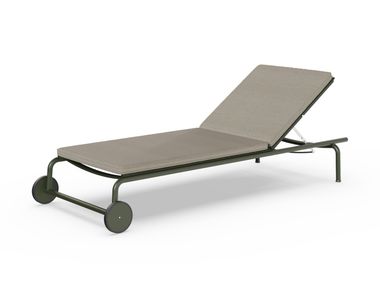 Lettino da giardino reclinabile con ruote CAMPUS Case