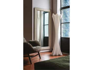 Framed wall-mounted tanned leather mirror PHOTO Cattelan Italia