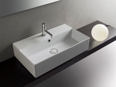 Single rectangular ceramic washbasin LE LASTRE - IN061 Ceramica Globo