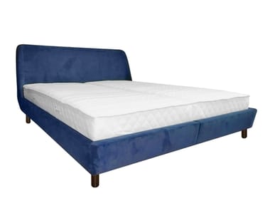 Letto matrimoniale in tessuto con testiera imbottita LALUNE Christine Kröncke Interior Design