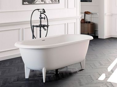 Freestanding oval Solid Surface bathtub MANTOVA Colacril