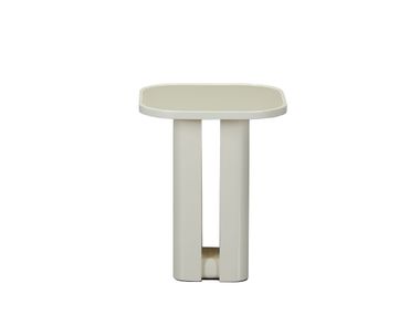 Square resin side table HOTEL PARADISO Commune