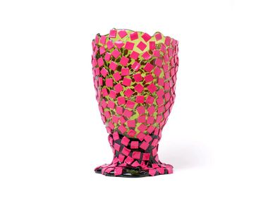 Vaso rotondo in resina ROCK Corsi Design