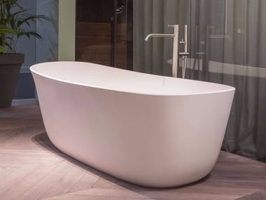 Freestanding oval Cristalplant® bathtub DAFNE