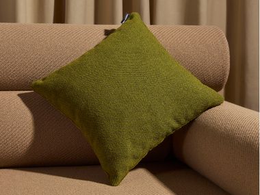 Solid-color square cushion FLIP - OLIVE DESIGN BY THEM