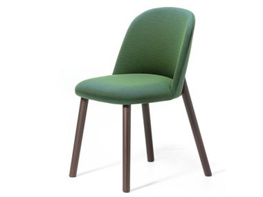 Upholstered fabric chair DOC Arrmet