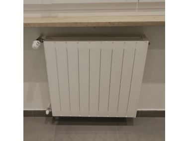 GEBER CASA Wall-mounted powder coated steel decorative radiator By ...