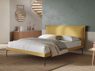 Letto sfoderabile in tessuto con testiera imbottita ERIC Divani.Store